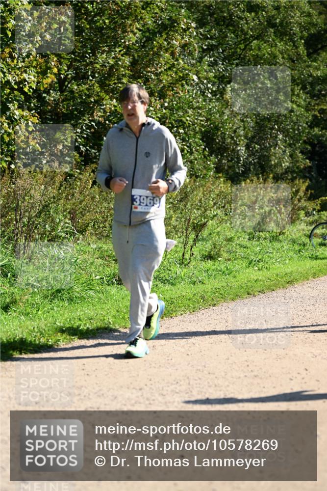 27.09.2026 - 35. Volkslauf durch das schöne Alstertal Dr. Thomas Lammeyer http://msf.ph/oto/10578269 27.09.2026 11:59:49 Laufen 3969 meine-sportfotos.de