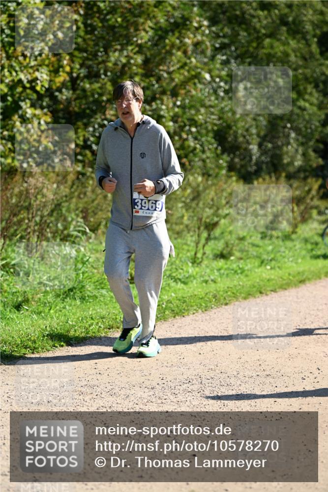 27.09.2026 - 35. Volkslauf durch das schöne Alstertal Dr. Thomas Lammeyer http://msf.ph/oto/10578270 27.09.2026 11:59:50 Laufen 3969 meine-sportfotos.de