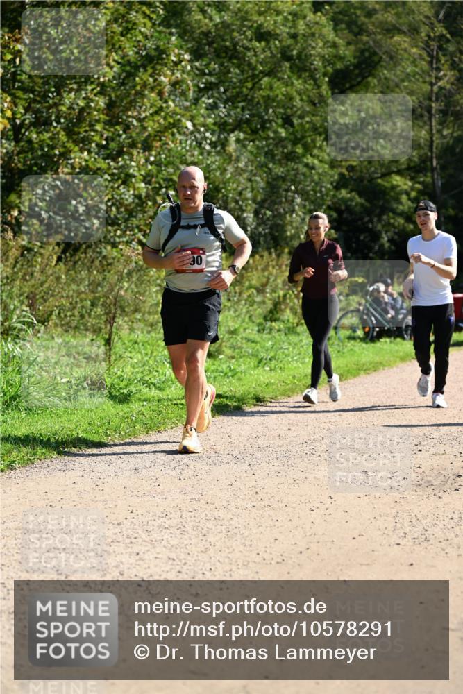 27.09.2026 - 35. Volkslauf durch das schöne Alstertal Dr. Thomas Lammeyer http://msf.ph/oto/10578291 27.09.2026 11:59:54 Laufen  meine-sportfotos.de