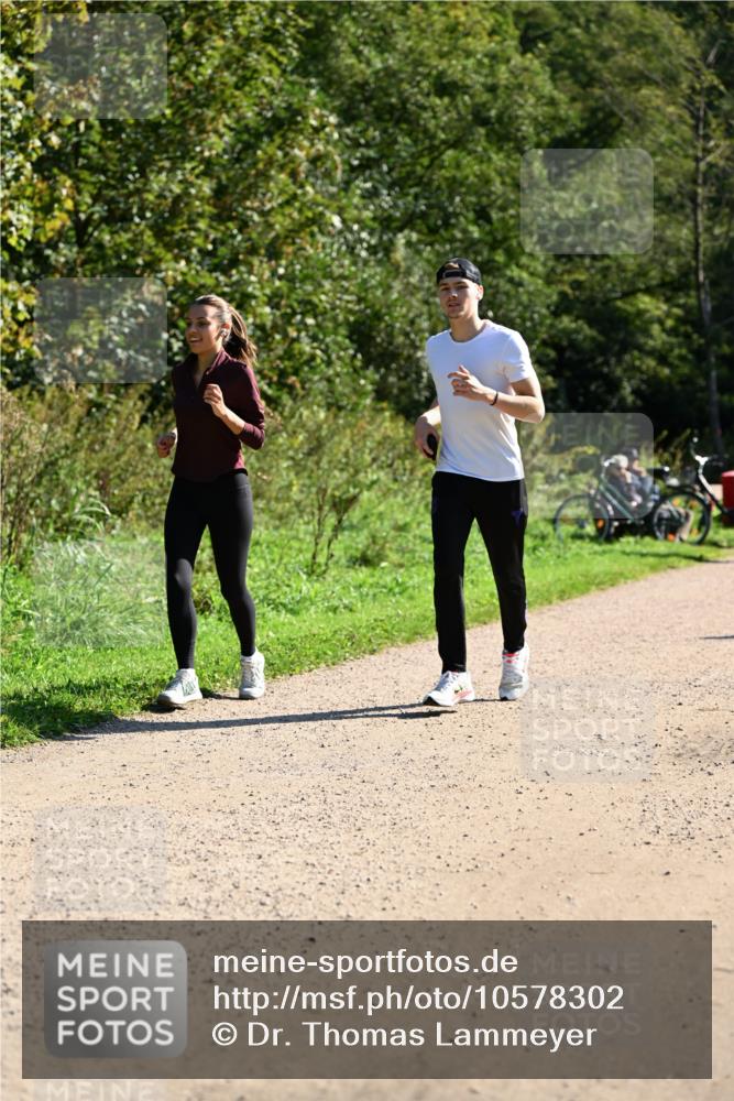 27.09.2026 - 35. Volkslauf durch das schöne Alstertal Dr. Thomas Lammeyer http://msf.ph/oto/10578302 27.09.2026 11:59:56 Laufen  meine-sportfotos.de