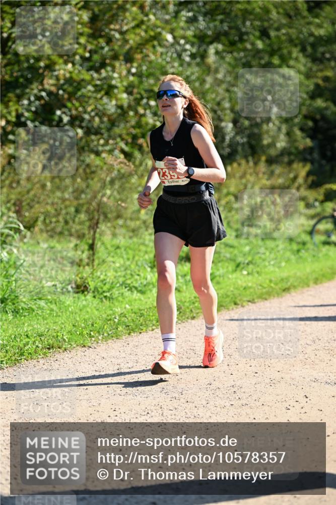 27.09.2026 - 35. Volkslauf durch das schöne Alstertal Dr. Thomas Lammeyer http://msf.ph/oto/10578357 27.09.2026 12:00:10 Laufen 239 meine-sportfotos.de