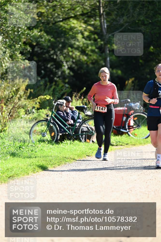 27.09.2026 - 35. Volkslauf durch das schöne Alstertal Dr. Thomas Lammeyer http://msf.ph/oto/10578382 27.09.2026 12:00:20 Laufen 1147 meine-sportfotos.de