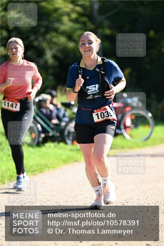 27.09.2026 - 35. Volkslauf durch das schöne Alstertal Dr. Thomas Lammeyer http://msf.ph/oto/10578391 27.09.2026 12:00:22 Laufen 1147, 103 meine-sportfotos.de