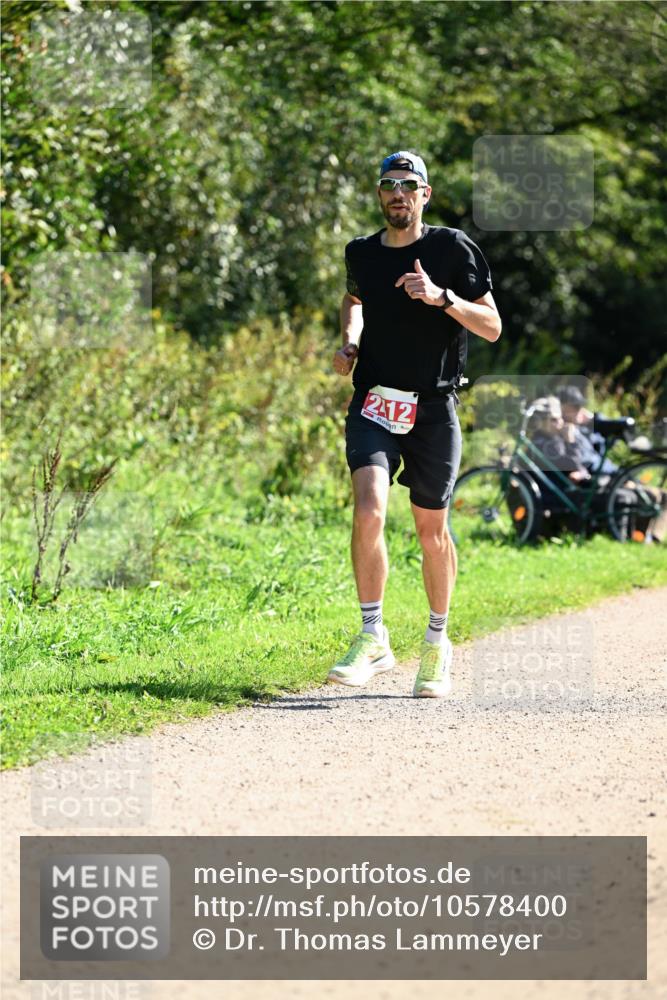 27.09.2026 - 35. Volkslauf durch das schöne Alstertal Dr. Thomas Lammeyer http://msf.ph/oto/10578400 27.09.2026 12:00:30 Laufen 212 meine-sportfotos.de
