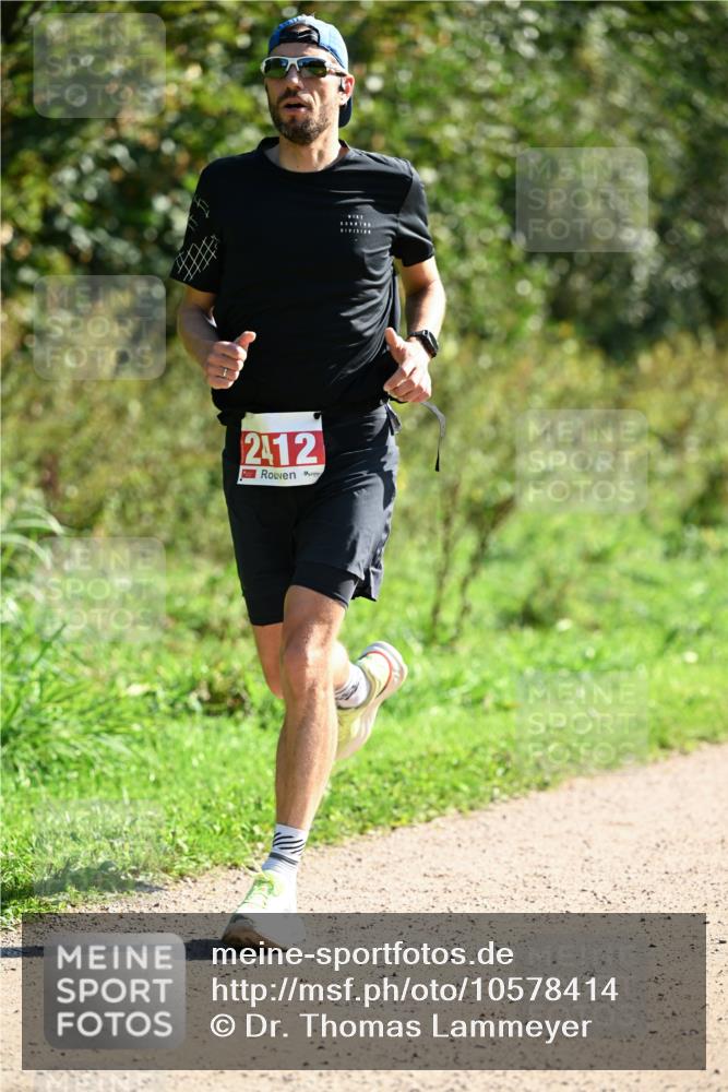 27.09.2026 - 35. Volkslauf durch das schöne Alstertal Dr. Thomas Lammeyer http://msf.ph/oto/10578414 27.09.2026 12:00:31 Laufen 2412 meine-sportfotos.de