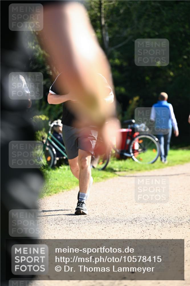 27.09.2026 - 35. Volkslauf durch das schöne Alstertal Dr. Thomas Lammeyer http://msf.ph/oto/10578415 27.09.2026 12:00:36 Laufen  meine-sportfotos.de