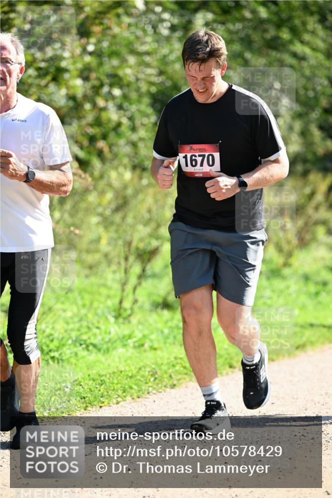 27.09.2026 - 35. Volkslauf durch das schöne Alstertal Dr. Thomas Lammeyer http://msf.ph/oto/10578429 27.09.2026 12:00:38 Laufen 216, 1670, 860 meine-sportfotos.de
