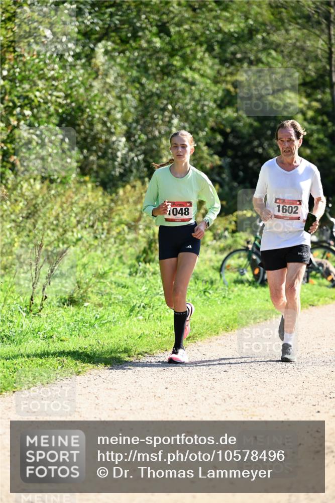 27.09.2026 - 35. Volkslauf durch das schöne Alstertal Dr. Thomas Lammeyer http://msf.ph/oto/10578496 27.09.2026 12:01:04 Laufen 1048, 1602 meine-sportfotos.de