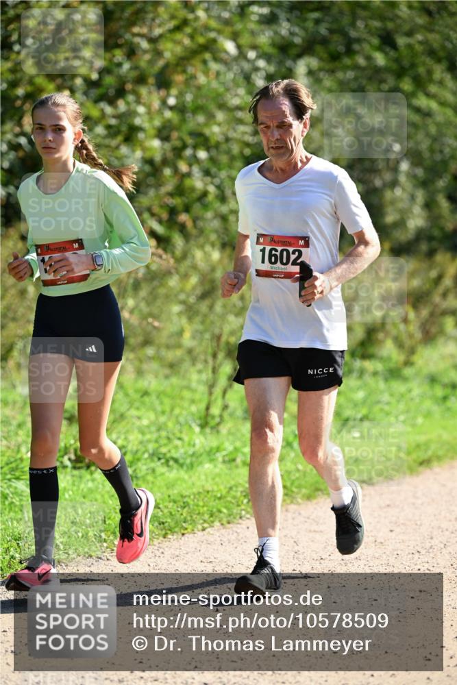27.09.2026 - 35. Volkslauf durch das schöne Alstertal Dr. Thomas Lammeyer http://msf.ph/oto/10578509 27.09.2026 12:01:06 Laufen 1602 meine-sportfotos.de