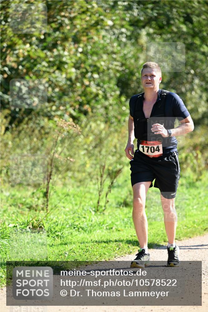 27.09.2026 - 35. Volkslauf durch das schöne Alstertal Dr. Thomas Lammeyer http://msf.ph/oto/10578522 27.09.2026 12:01:19 Laufen 1704 meine-sportfotos.de
