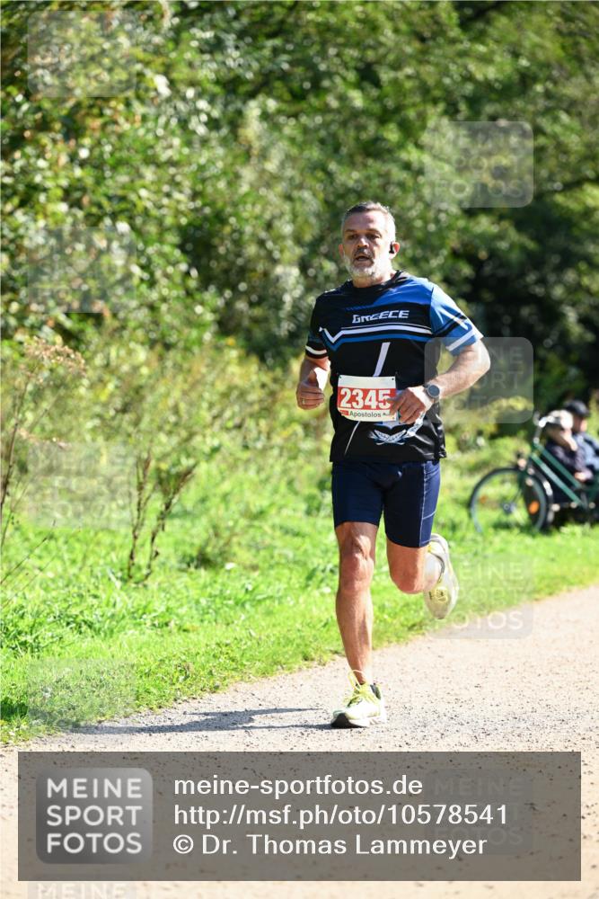 27.09.2026 - 35. Volkslauf durch das schöne Alstertal Dr. Thomas Lammeyer http://msf.ph/oto/10578541 27.09.2026 12:01:31 Laufen 2345 meine-sportfotos.de