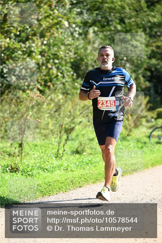 27.09.2026 - 35. Volkslauf durch das schöne Alstertal Dr. Thomas Lammeyer http://msf.ph/oto/10578544 27.09.2026 12:01:31 Laufen 2345 meine-sportfotos.de