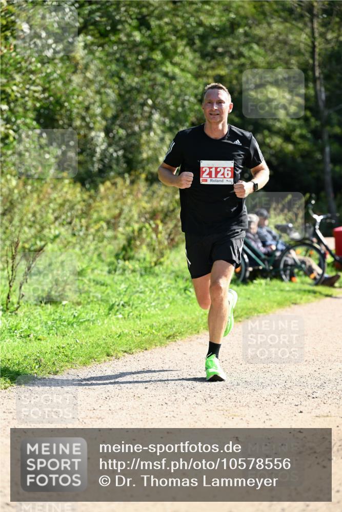 27.09.2026 - 35. Volkslauf durch das schöne Alstertal Dr. Thomas Lammeyer http://msf.ph/oto/10578556 27.09.2026 12:01:35 Laufen 2126 meine-sportfotos.de
