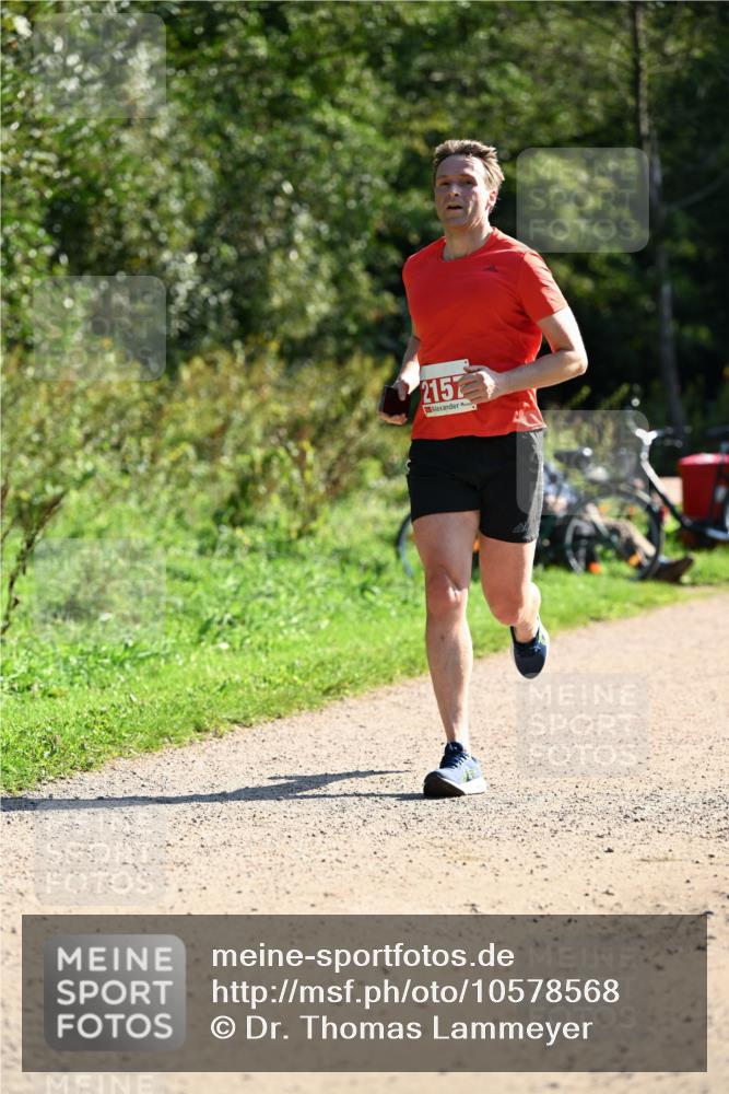 27.09.2026 - 35. Volkslauf durch das schöne Alstertal Dr. Thomas Lammeyer http://msf.ph/oto/10578568 27.09.2026 12:01:38 Laufen 2157 meine-sportfotos.de