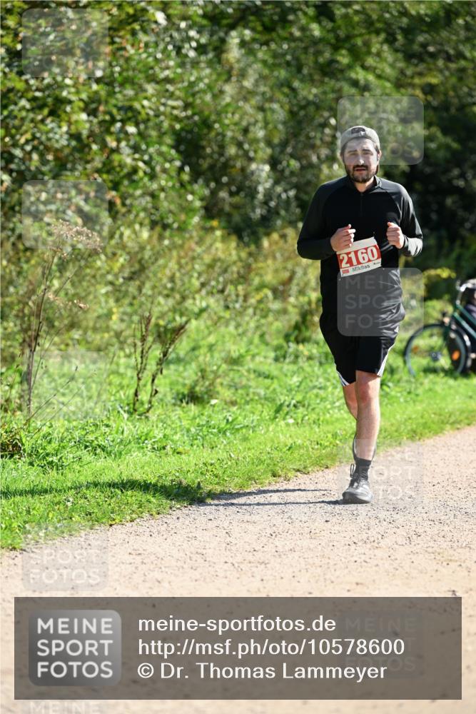 27.09.2026 - 35. Volkslauf durch das schöne Alstertal Dr. Thomas Lammeyer http://msf.ph/oto/10578600 27.09.2026 12:01:52 Laufen 2160 meine-sportfotos.de