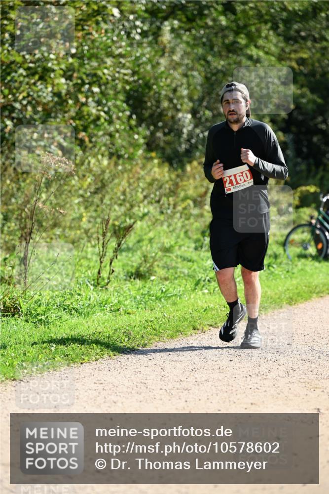 27.09.2026 - 35. Volkslauf durch das schöne Alstertal Dr. Thomas Lammeyer http://msf.ph/oto/10578602 27.09.2026 12:01:52 Laufen 2160 meine-sportfotos.de
