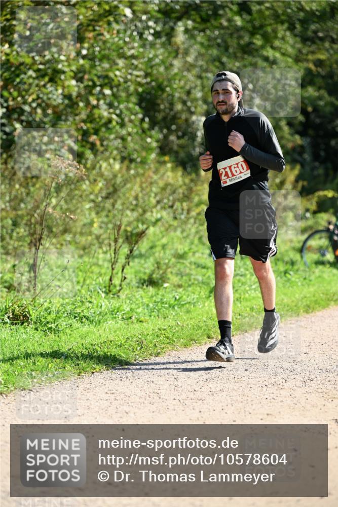 27.09.2026 - 35. Volkslauf durch das schöne Alstertal Dr. Thomas Lammeyer http://msf.ph/oto/10578604 27.09.2026 12:01:52 Laufen 2160 meine-sportfotos.de