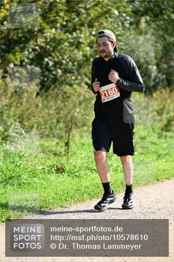27.09.2026 - 35. Volkslauf durch das schöne Alstertal Dr. Thomas Lammeyer http://msf.ph/oto/10578610 27.09.2026 12:01:53 Laufen 2160 meine-sportfotos.de
