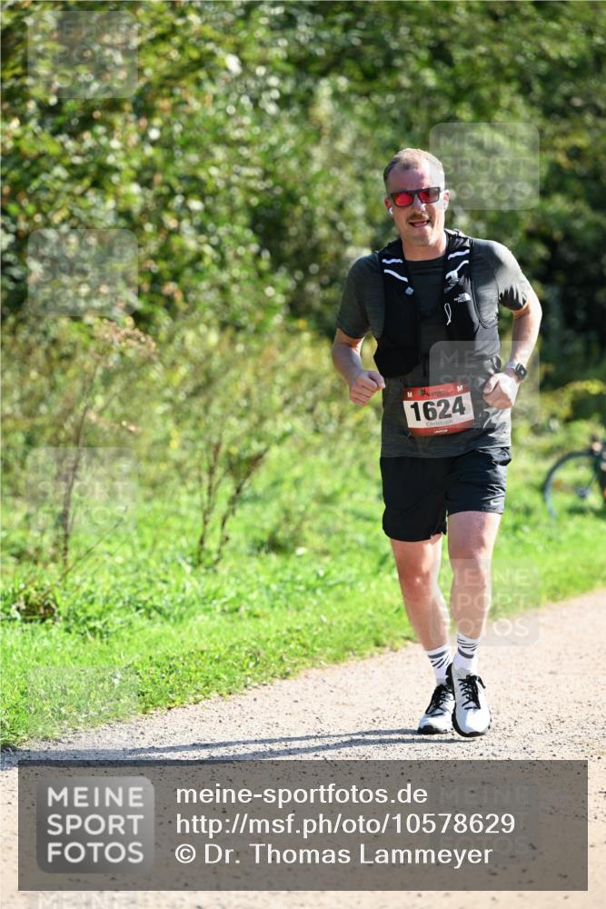 27.09.2026 - 35. Volkslauf durch das schöne Alstertal Dr. Thomas Lammeyer http://msf.ph/oto/10578629 27.09.2026 12:02:03 Laufen 1624 meine-sportfotos.de