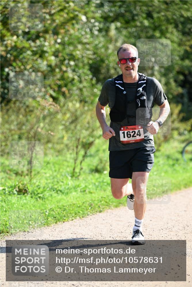 27.09.2026 - 35. Volkslauf durch das schöne Alstertal Dr. Thomas Lammeyer http://msf.ph/oto/10578631 27.09.2026 12:02:04 Laufen 1624 meine-sportfotos.de