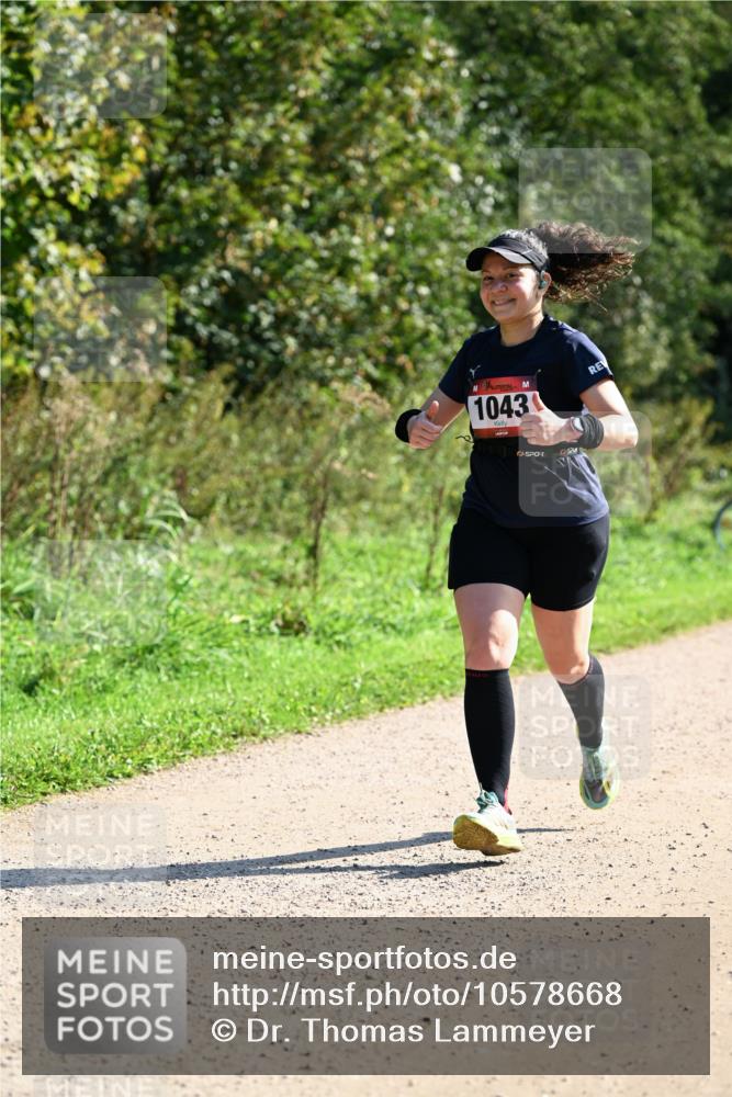 27.09.2026 - 35. Volkslauf durch das schöne Alstertal Dr. Thomas Lammeyer http://msf.ph/oto/10578668 27.09.2026 12:02:27 Laufen 1043 meine-sportfotos.de