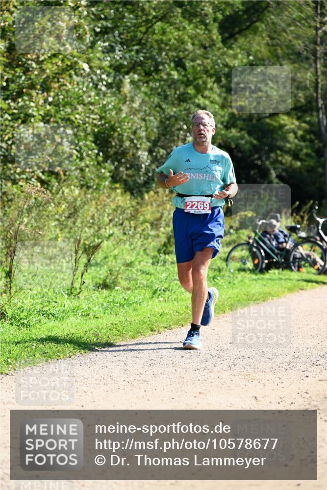 27.09.2026 - 35. Volkslauf durch das schöne Alstertal Dr. Thomas Lammeyer http://msf.ph/oto/10578677 27.09.2026 12:02:32 Laufen 2269 meine-sportfotos.de