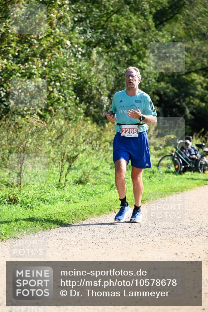 27.09.2026 - 35. Volkslauf durch das schöne Alstertal Dr. Thomas Lammeyer http://msf.ph/oto/10578678 27.09.2026 12:02:32 Laufen 2269, 20 meine-sportfotos.de