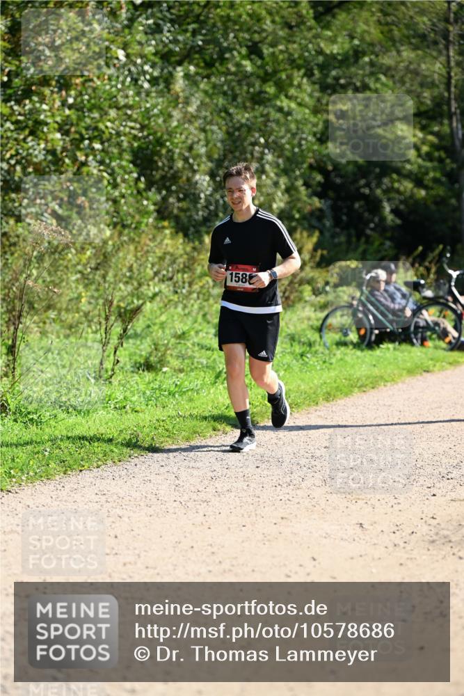 27.09.2026 - 35. Volkslauf durch das schöne Alstertal Dr. Thomas Lammeyer http://msf.ph/oto/10578686 27.09.2026 12:02:36 Laufen 158 meine-sportfotos.de