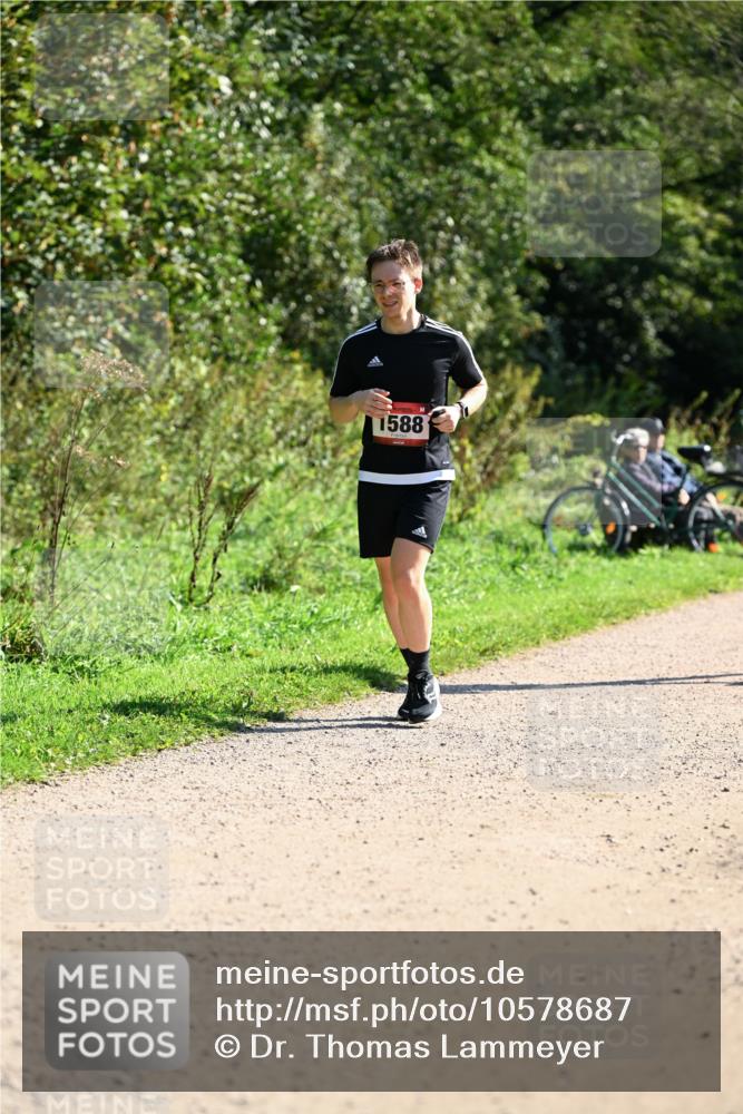 27.09.2026 - 35. Volkslauf durch das schöne Alstertal Dr. Thomas Lammeyer http://msf.ph/oto/10578687 27.09.2026 12:02:36 Laufen 1588 meine-sportfotos.de