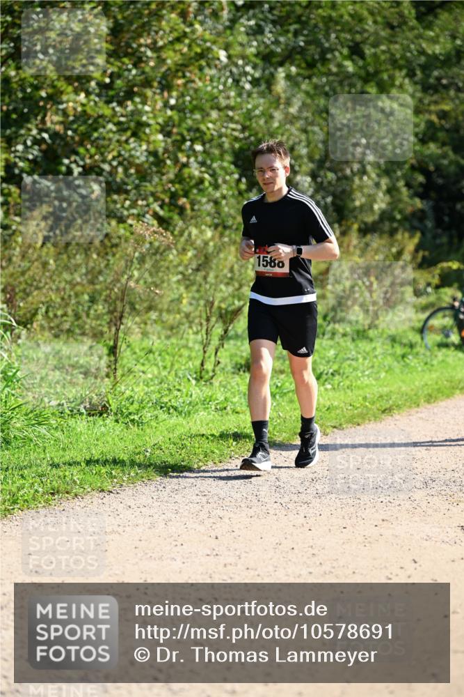 27.09.2026 - 35. Volkslauf durch das schöne Alstertal Dr. Thomas Lammeyer http://msf.ph/oto/10578691 27.09.2026 12:02:37 Laufen 1588 meine-sportfotos.de