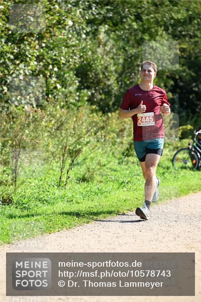 27.09.2026 - 35. Volkslauf durch das schöne Alstertal Dr. Thomas Lammeyer http://msf.ph/oto/10578743 27.09.2026 12:03:23 Laufen 2445 meine-sportfotos.de