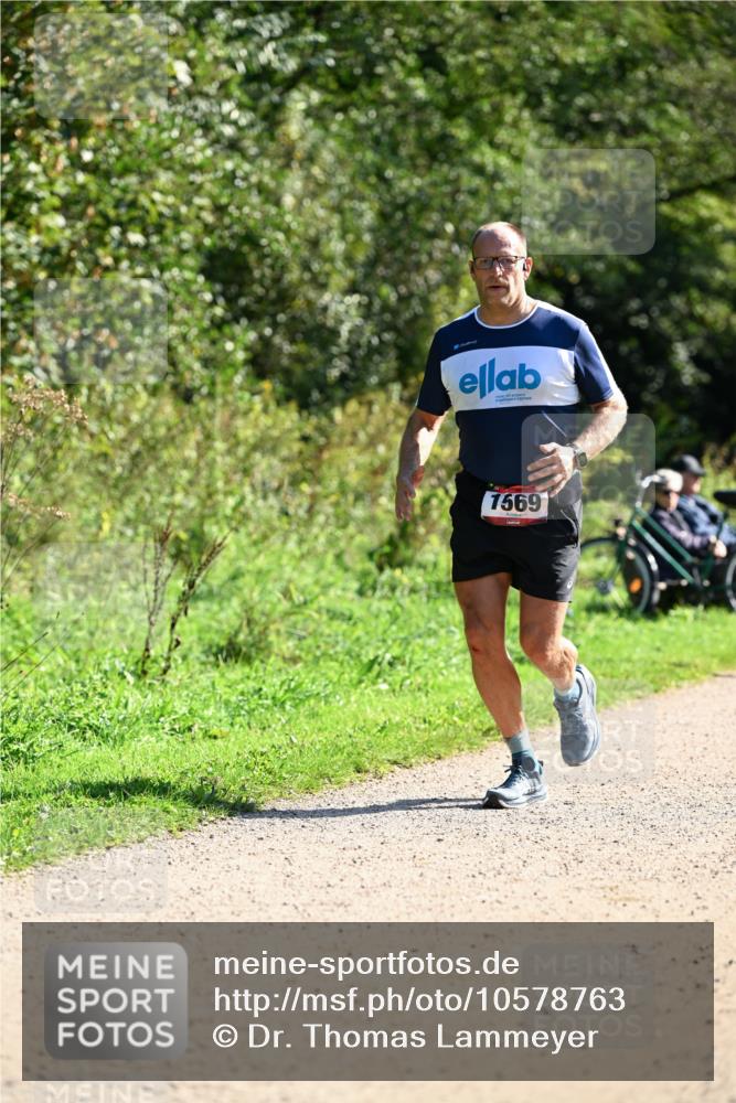 27.09.2026 - 35. Volkslauf durch das schöne Alstertal Dr. Thomas Lammeyer http://msf.ph/oto/10578763 27.09.2026 12:03:28 Laufen 1569 meine-sportfotos.de