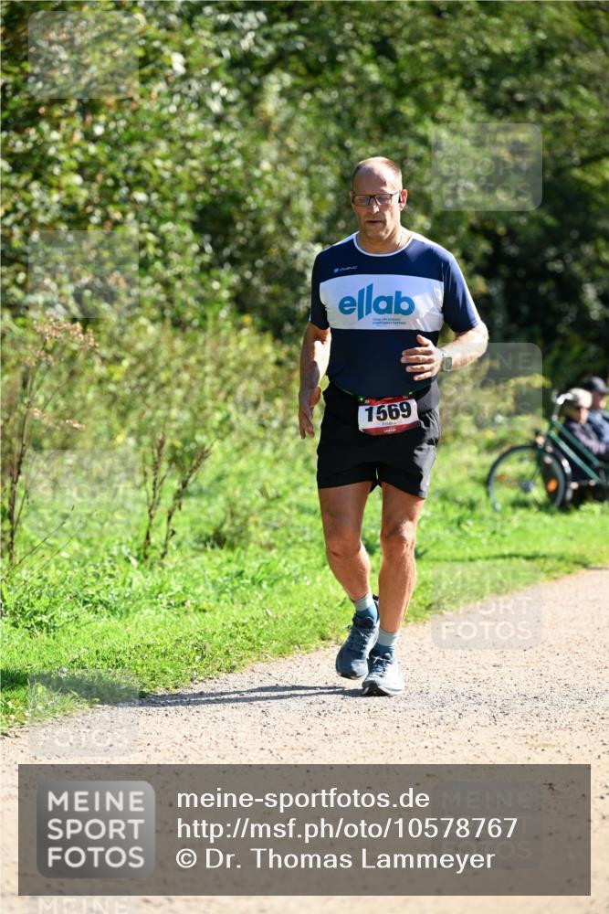 27.09.2026 - 35. Volkslauf durch das schöne Alstertal Dr. Thomas Lammeyer http://msf.ph/oto/10578767 27.09.2026 12:03:28 Laufen 1569 meine-sportfotos.de