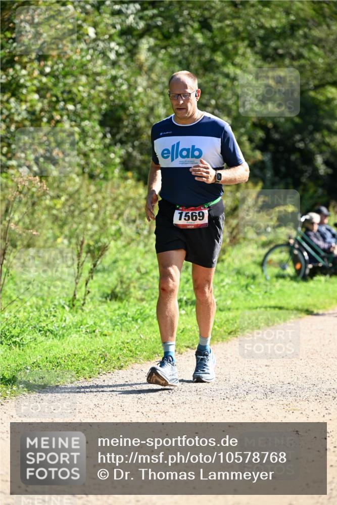 27.09.2026 - 35. Volkslauf durch das schöne Alstertal Dr. Thomas Lammeyer http://msf.ph/oto/10578768 27.09.2026 12:03:28 Laufen 1569 meine-sportfotos.de