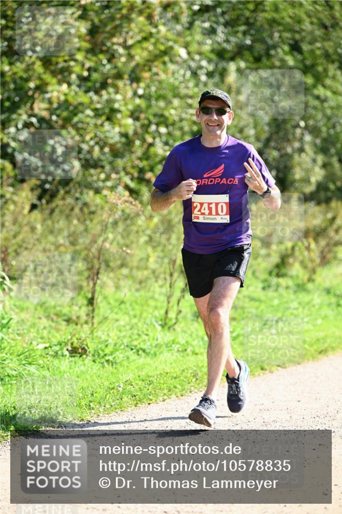 27.09.2026 - 35. Volkslauf durch das schöne Alstertal Dr. Thomas Lammeyer http://msf.ph/oto/10578835 27.09.2026 12:03:55 Laufen 2410 meine-sportfotos.de