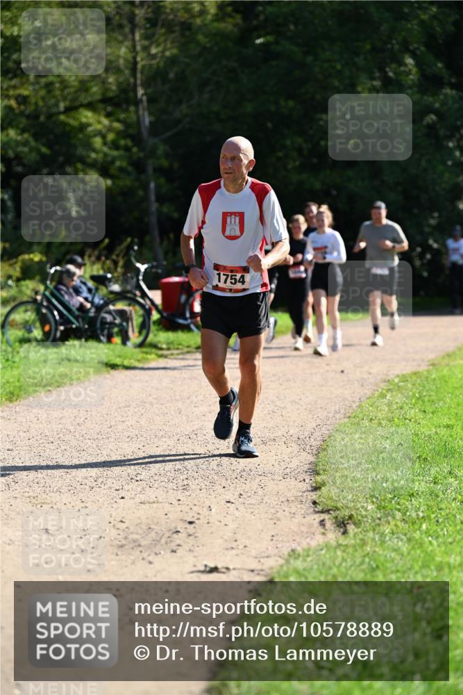 27.09.2026 - 35. Volkslauf durch das schöne Alstertal Dr. Thomas Lammeyer http://msf.ph/oto/10578889 27.09.2026 12:04:39 Laufen 1754 meine-sportfotos.de