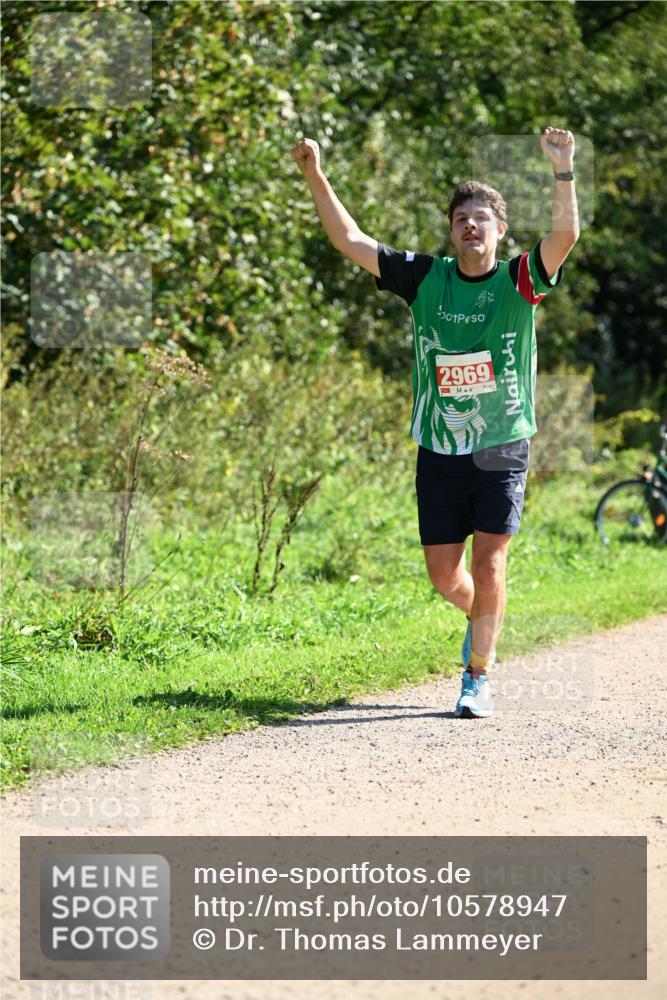 27.09.2026 - 35. Volkslauf durch das schöne Alstertal Dr. Thomas Lammeyer http://msf.ph/oto/10578947 27.09.2026 12:05:06 Laufen 2969 meine-sportfotos.de
