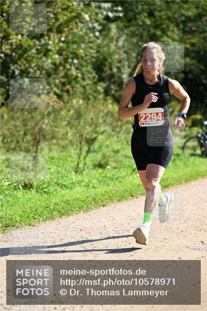 27.09.2026 - 35. Volkslauf durch das schöne Alstertal Dr. Thomas Lammeyer http://msf.ph/oto/10578971 27.09.2026 12:05:15 Laufen 2294 meine-sportfotos.de