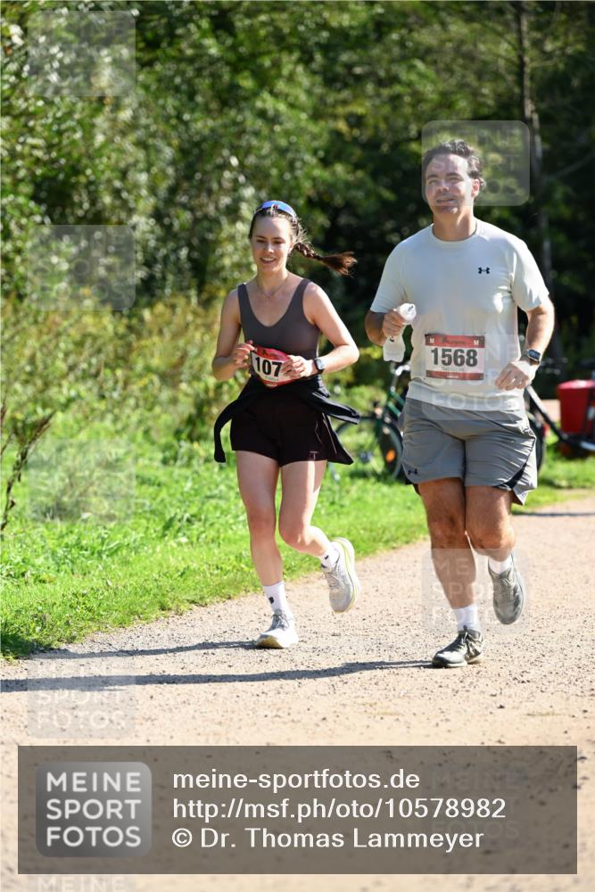 27.09.2026 - 35. Volkslauf durch das schöne Alstertal Dr. Thomas Lammeyer http://msf.ph/oto/10578982 27.09.2026 12:05:24 Laufen 107, 1568 meine-sportfotos.de