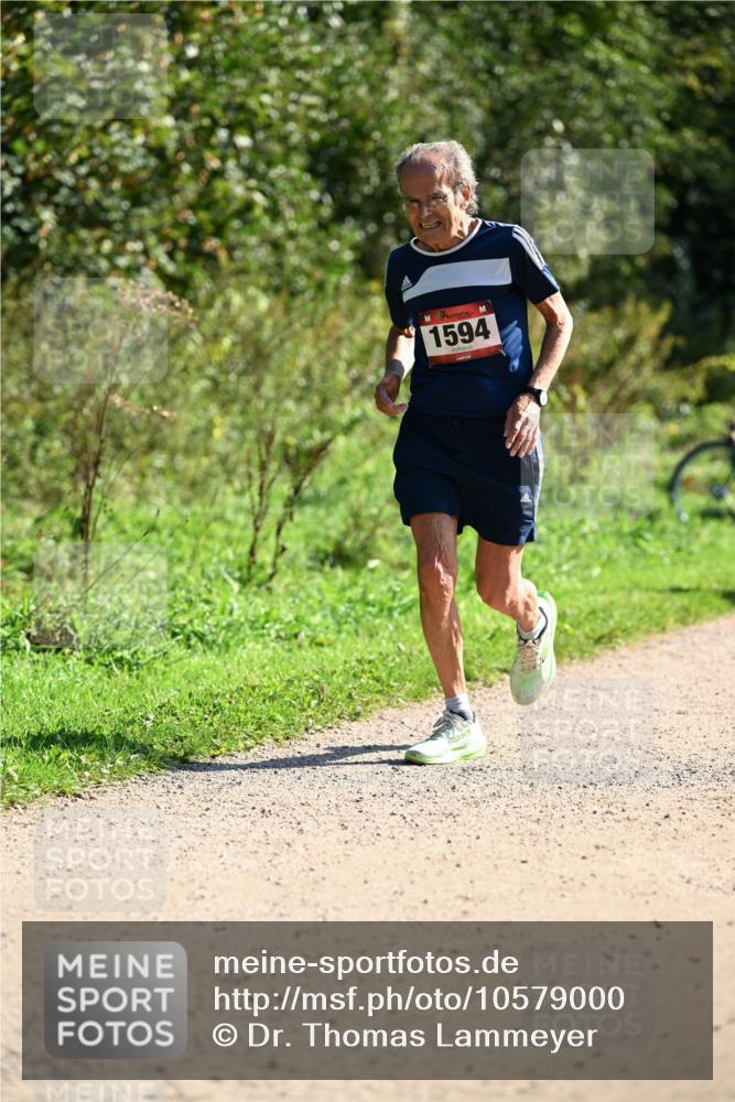 27.09.2026 - 35. Volkslauf durch das schöne Alstertal Dr. Thomas Lammeyer http://msf.ph/oto/10579000 27.09.2026 12:05:29 Laufen 1594 meine-sportfotos.de