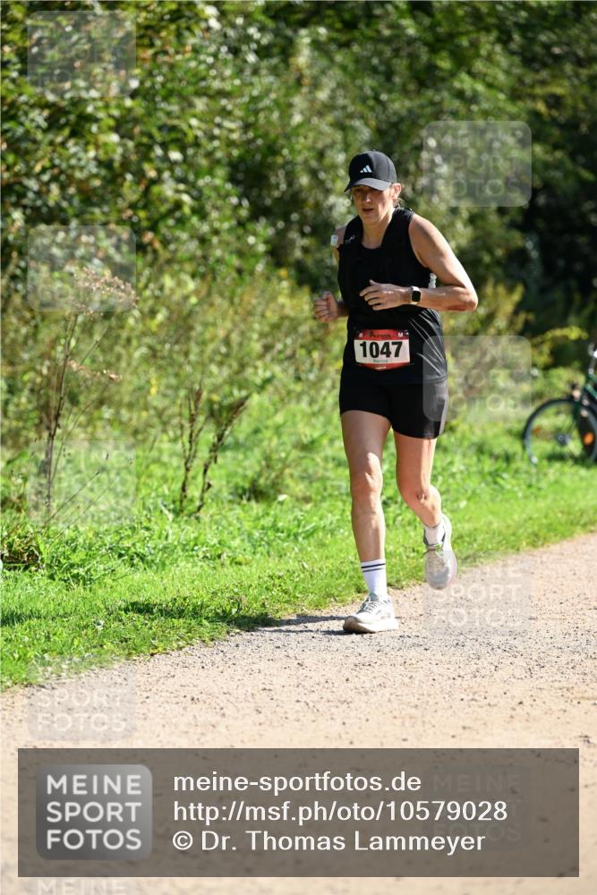27.09.2026 - 35. Volkslauf durch das schöne Alstertal Dr. Thomas Lammeyer http://msf.ph/oto/10579028 27.09.2026 12:05:36 Laufen 1047 meine-sportfotos.de