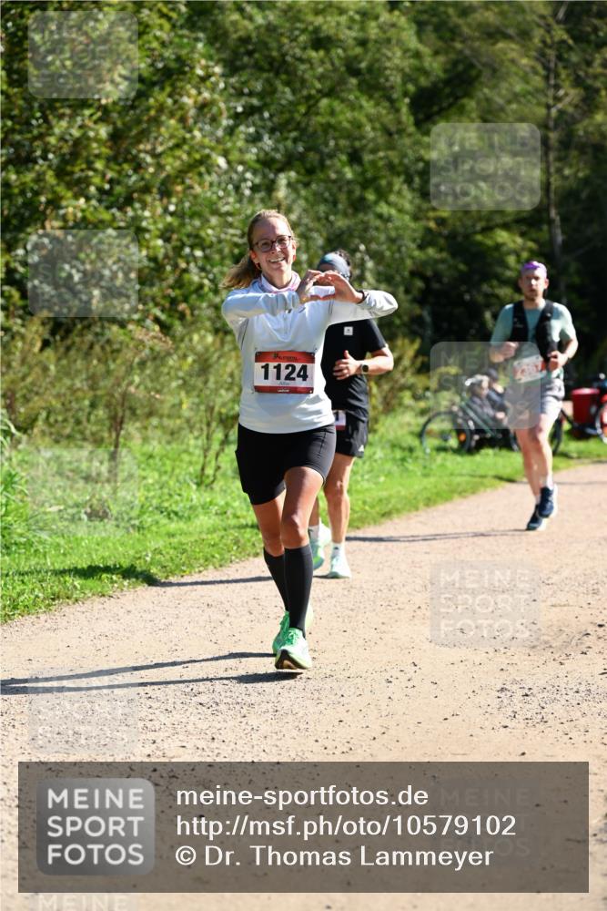 27.09.2026 - 35. Volkslauf durch das schöne Alstertal Dr. Thomas Lammeyer http://msf.ph/oto/10579102 27.09.2026 12:05:59 Laufen 1124 meine-sportfotos.de
