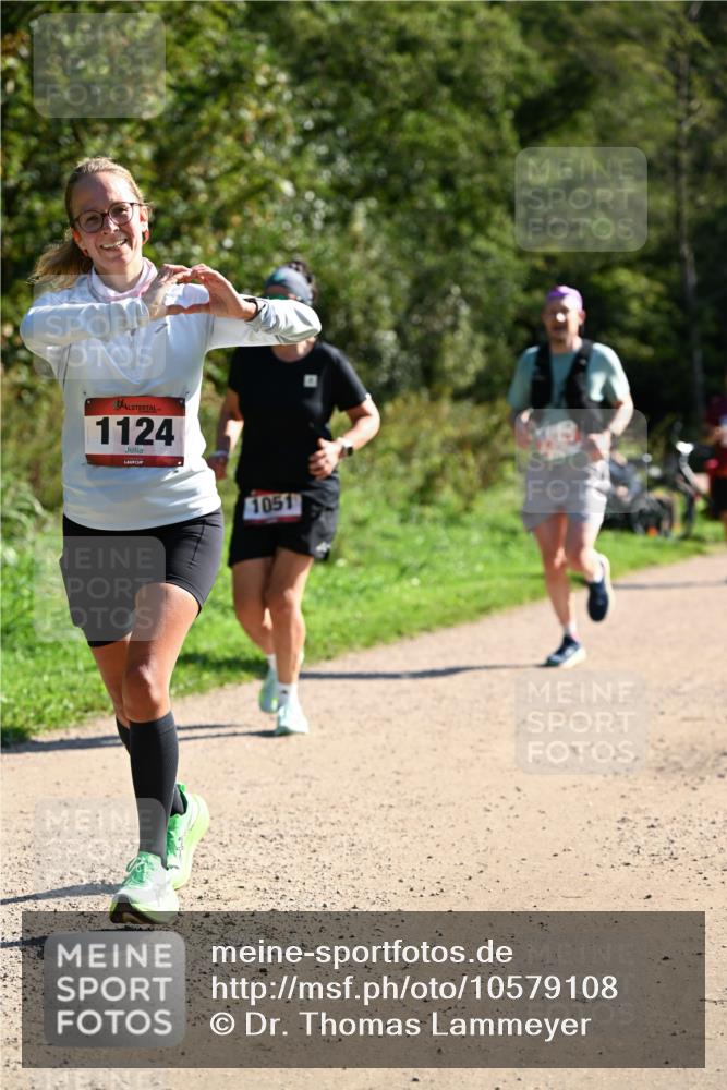 27.09.2026 - 35. Volkslauf durch das schöne Alstertal Dr. Thomas Lammeyer http://msf.ph/oto/10579108 27.09.2026 12:05:59 Laufen 1124, 1051 meine-sportfotos.de