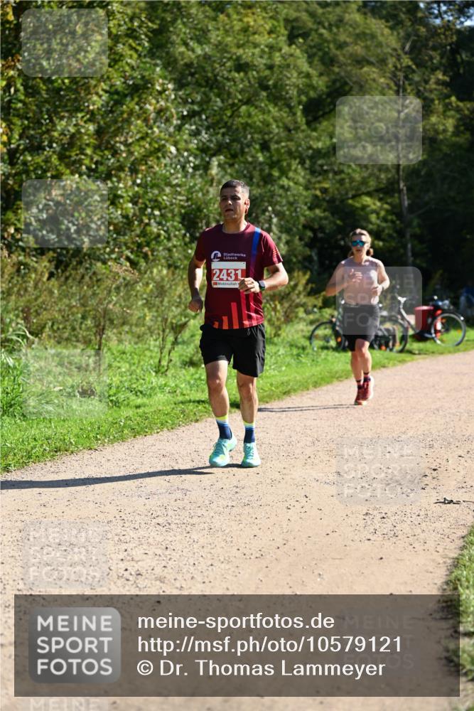27.09.2026 - 35. Volkslauf durch das schöne Alstertal Dr. Thomas Lammeyer http://msf.ph/oto/10579121 27.09.2026 12:06:02 Laufen 2431 meine-sportfotos.de