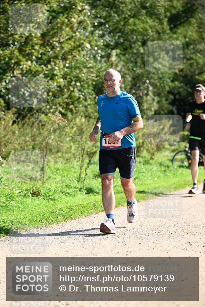 27.09.2026 - 35. Volkslauf durch das schöne Alstertal Dr. Thomas Lammeyer http://msf.ph/oto/10579139 27.09.2026 12:06:11 Laufen 15 meine-sportfotos.de