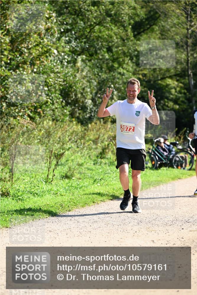 27.09.2026 - 35. Volkslauf durch das schöne Alstertal Dr. Thomas Lammeyer http://msf.ph/oto/10579161 27.09.2026 12:06:24 Laufen 2072 meine-sportfotos.de