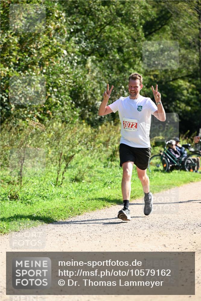 27.09.2026 - 35. Volkslauf durch das schöne Alstertal Dr. Thomas Lammeyer http://msf.ph/oto/10579162 27.09.2026 12:06:25 Laufen 2072 meine-sportfotos.de