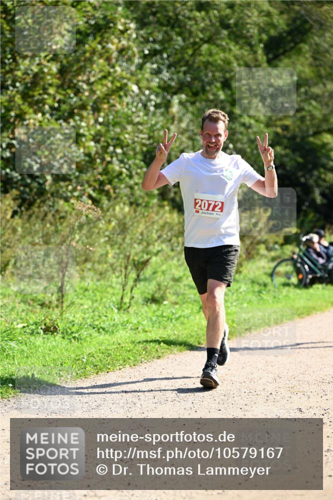 27.09.2026 - 35. Volkslauf durch das schöne Alstertal Dr. Thomas Lammeyer http://msf.ph/oto/10579167 27.09.2026 12:06:25 Laufen 2072 meine-sportfotos.de