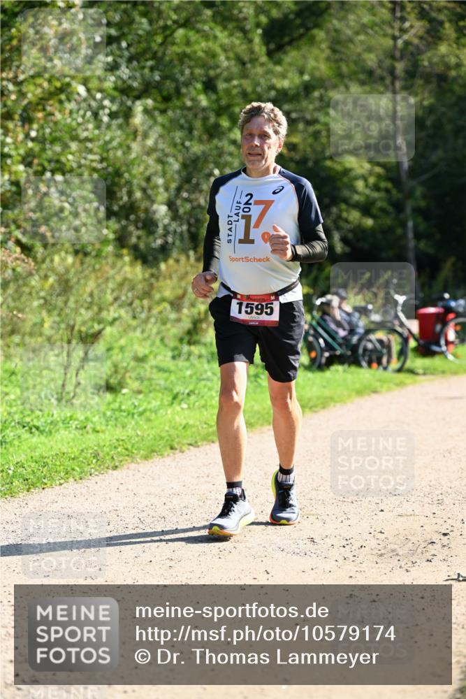 27.09.2026 - 35. Volkslauf durch das schöne Alstertal Dr. Thomas Lammeyer http://msf.ph/oto/10579174 27.09.2026 12:06:27 Laufen 17, 1595 meine-sportfotos.de