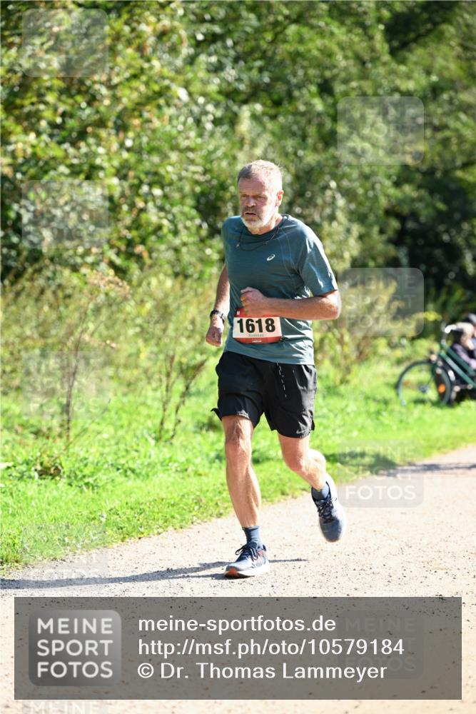 27.09.2026 - 35. Volkslauf durch das schöne Alstertal Dr. Thomas Lammeyer http://msf.ph/oto/10579184 27.09.2026 12:06:36 Laufen 1618 meine-sportfotos.de
